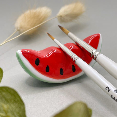 Watermelon brush rest